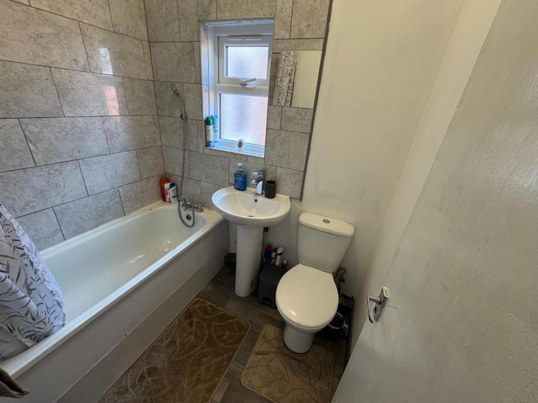 Modern Cozy 2 * Manchester